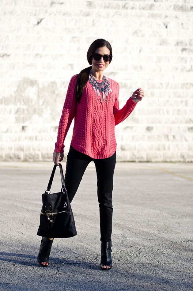 dressing-up-a-bright-pink-cable-knit-sweater-with-a-statement-necklace-4