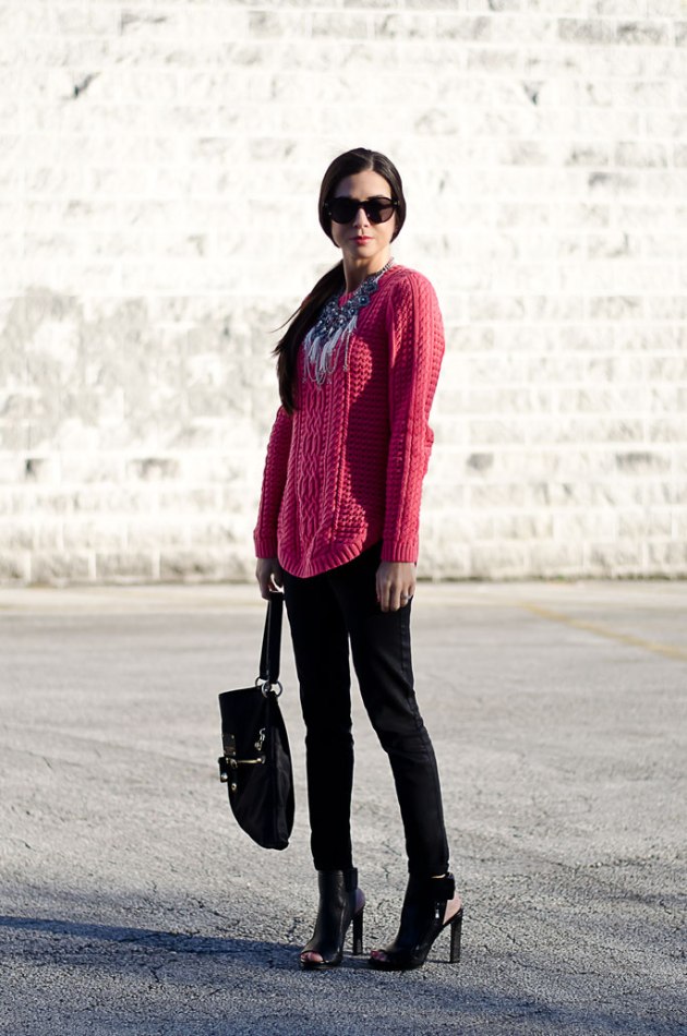 dressing-up-a-bright-pink-cable-knit-sweater-with-a-statement-necklace-8